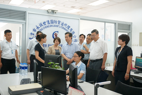 商務部外貿司領導走訪我司