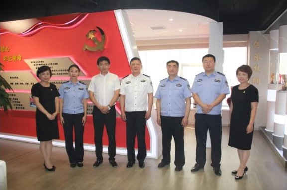 天津海關緝私局直屬隊黨支部與永誠世佳黨支部開展支部共建活動